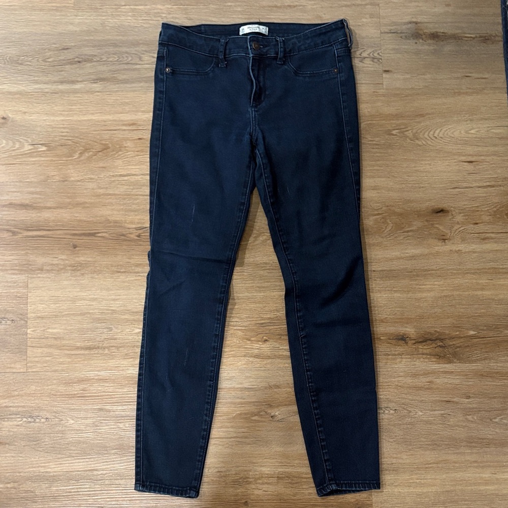 Abercrombie & Fitch Dark Blue Skinny Jeans